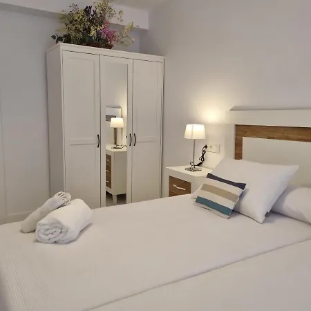 Moderno 143-a Centrico 3 * Gijón