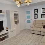 Apartment Moderno 143a Centrico 3 By R2r *