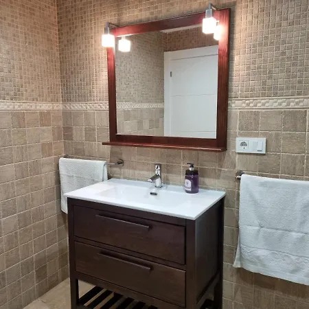 شقة R2R - Moderno Centrico 3 Habitaciones - 143A